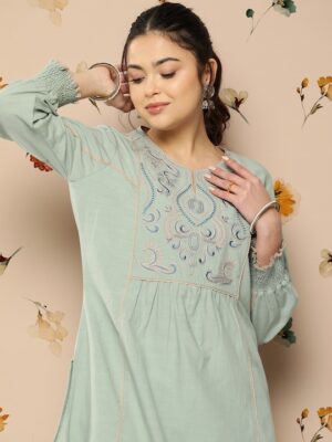 Embroidered Thread Work Thread Work Kurti