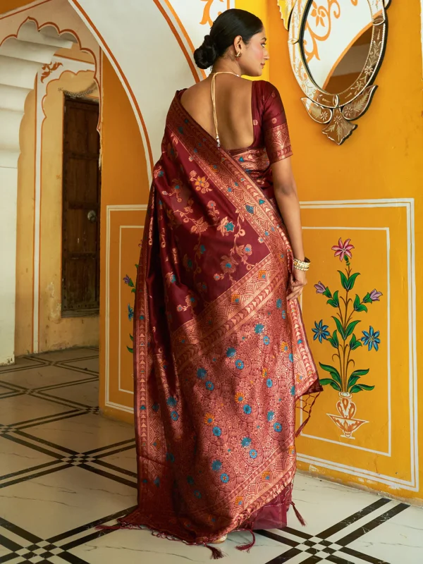 Maroon Banarasi Silk Woven Dual Tone Floral Design Saree with Unstitched Blouse Piece Janasya 3630