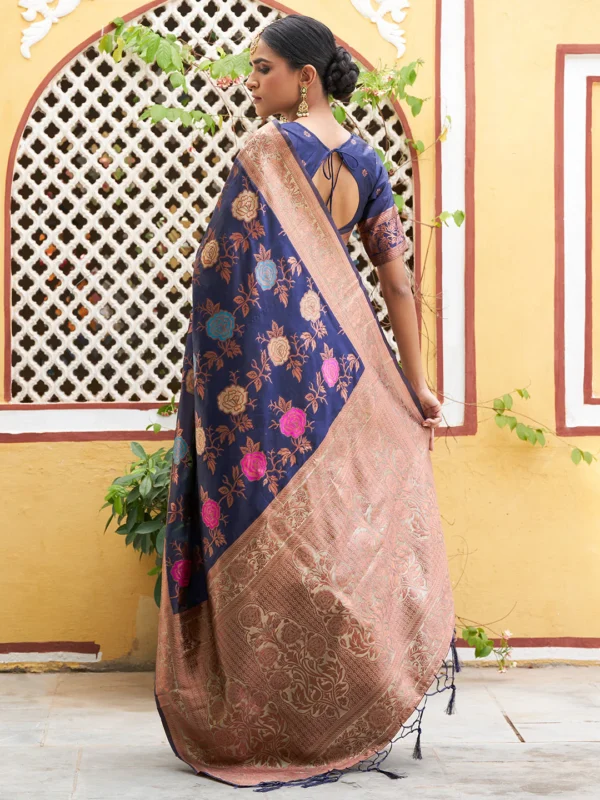 Navy Blue Banarasi Silk Floral Saree with Unstitched Blouse Piece Janasya 1940 Copy 3
