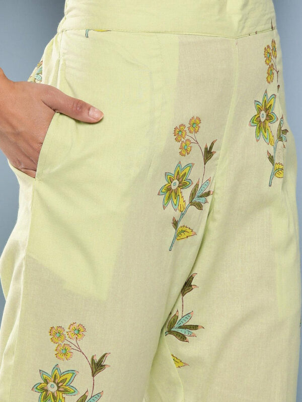 Divena Green Cotton Straight pant set with Organza Dupatta - Image 6