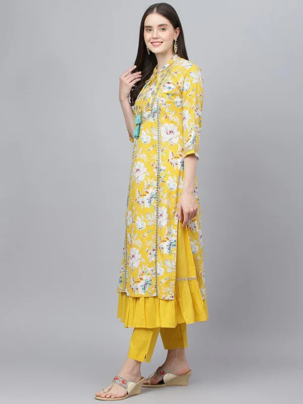 Divena Yellow Cotton Kurta Pant Set with Nazneen Dupatta - Image 2