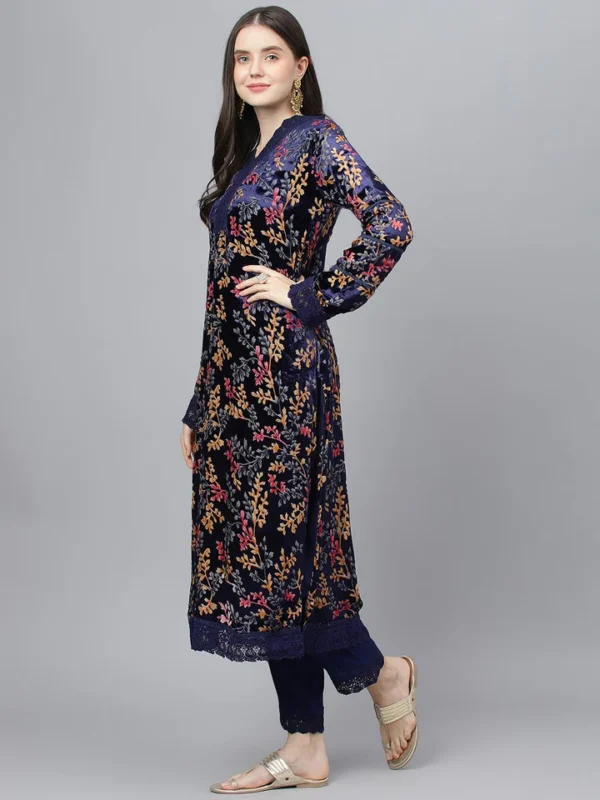 Divena Blue Floral Burn Out Velvet Kurta pant With Organza Dupatta set - Image 3
