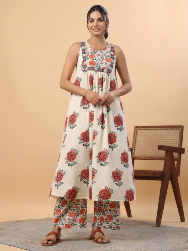 Cream Cotton Floral Gathered Kurta Set - Image 8