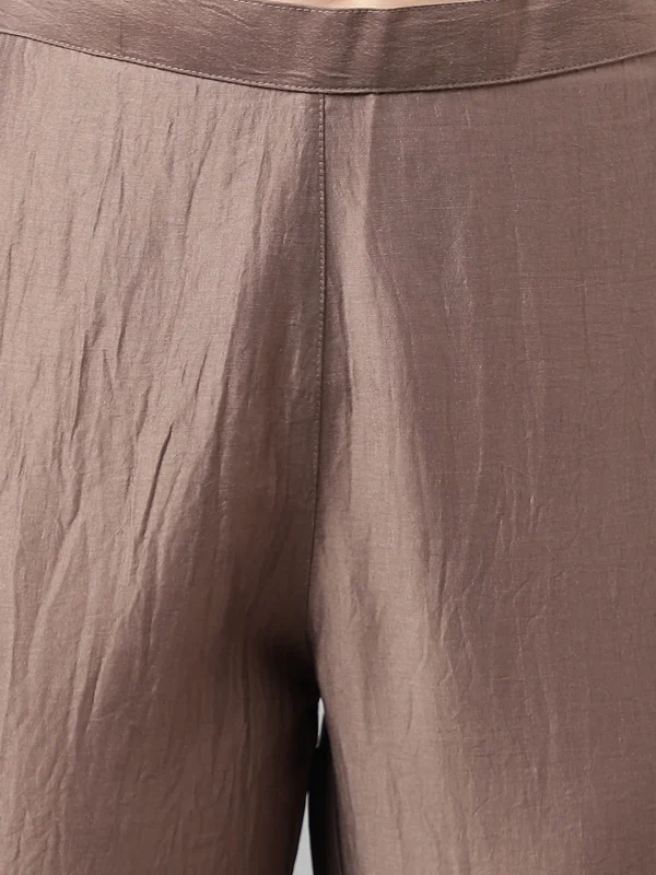 Women's Brown Chinon Solid Kurta With Pant And Dupatta - Image 8