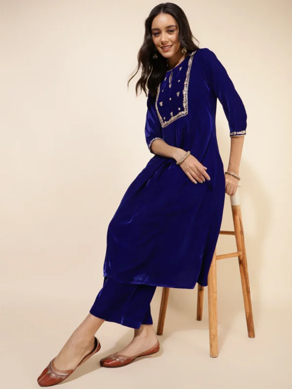 Royal Blue Velvet Embellished Kurta And Palazzo - Image 3