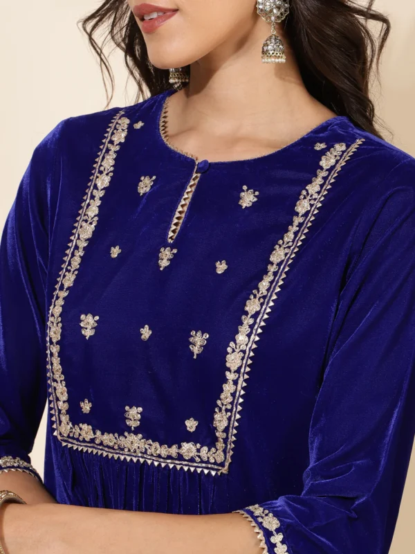 Royal Blue Velvet Embellished Kurta And Palazzo - Image 6