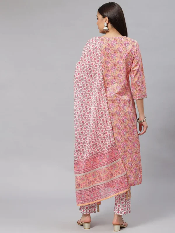 Divena Pink Cotton kurta Pant set with Dupatta - Image 4