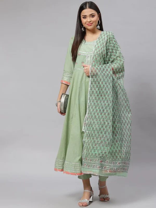 Divena Solid Green Anarkali Kurta Pant Set with Kota doria dupatta - Image 2