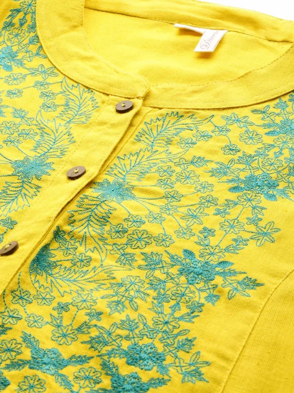 Plus Size Women's Yellow Regular A-Line Calf Long Kurta - Image 5