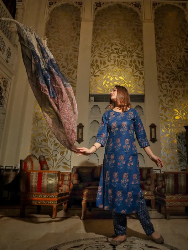 Divena Navy Blue Printed Cotton Kurta Set With Dupatta - Image 5