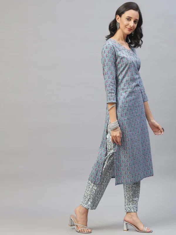 Divena Turquoise Blue Cotton Floral Printed Kurta Pant set with Dupatta - Image 3