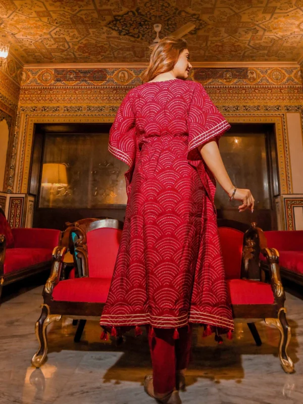 Divena Maroon Rayon Bandhej Kaftan Pant Set - Image 7