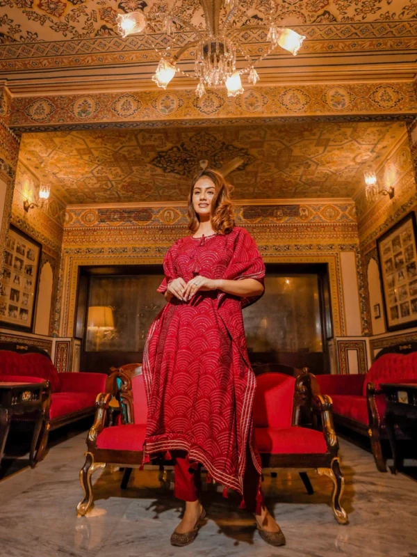 Divena Maroon Rayon Bandhej Kaftan Pant Set - Image 4