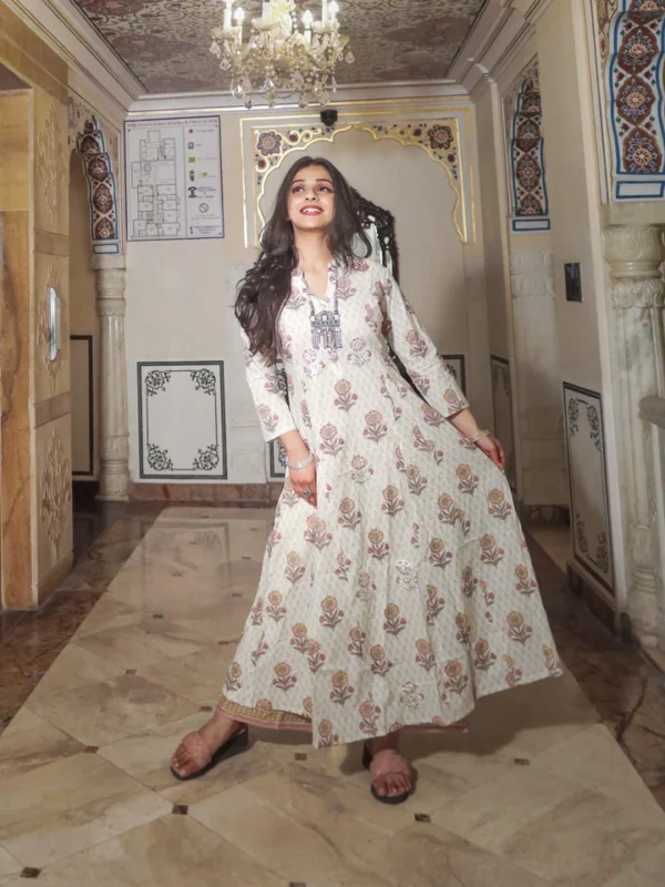 Divena ivory white self print cotton kurti with palazzo set - Image 2