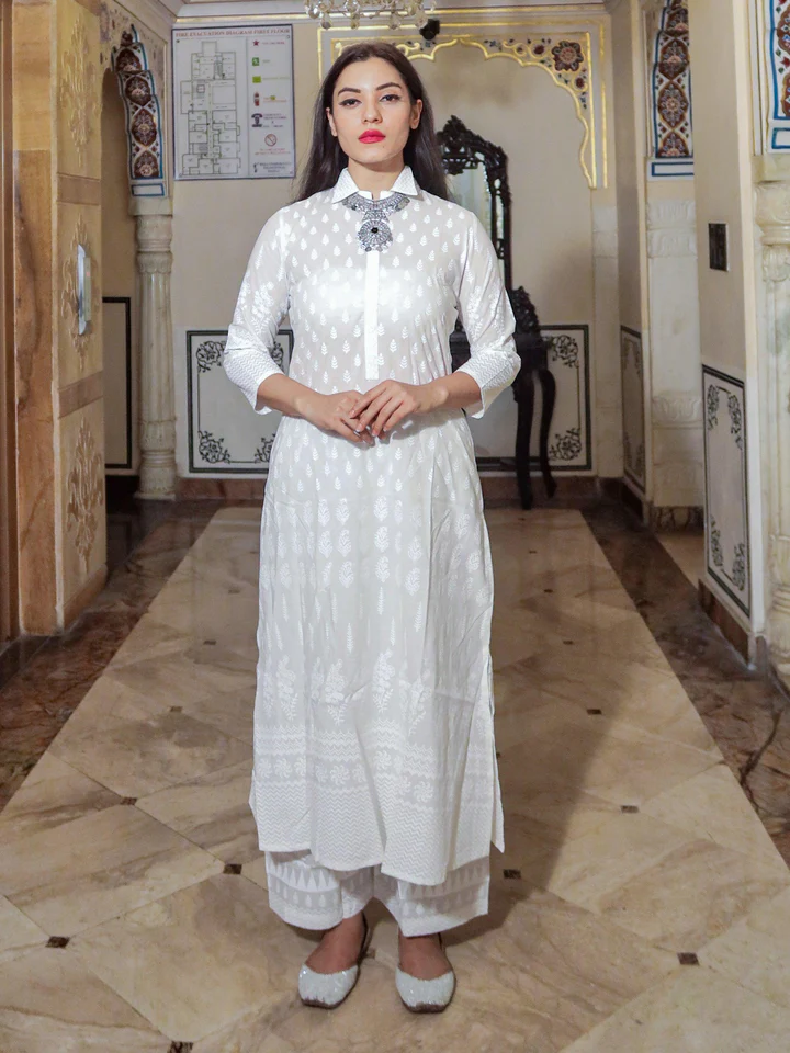 DK0550.1_720x Divena White Khari Print Cotton Kurti With Palazzo Set - Image 1