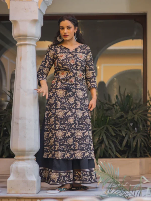 Divena Black Printed Kurta with Palazzo Set - Image 2