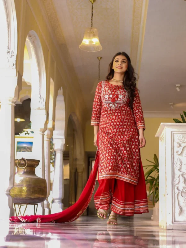 Divena maroon Cotton Kurta palazzo set with net dupatta - Image 2