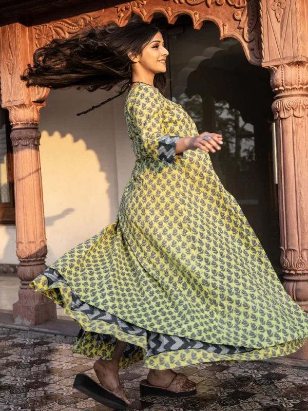 Divena Yellow Shurg Style Cotton kurta with Skirt - Image 3