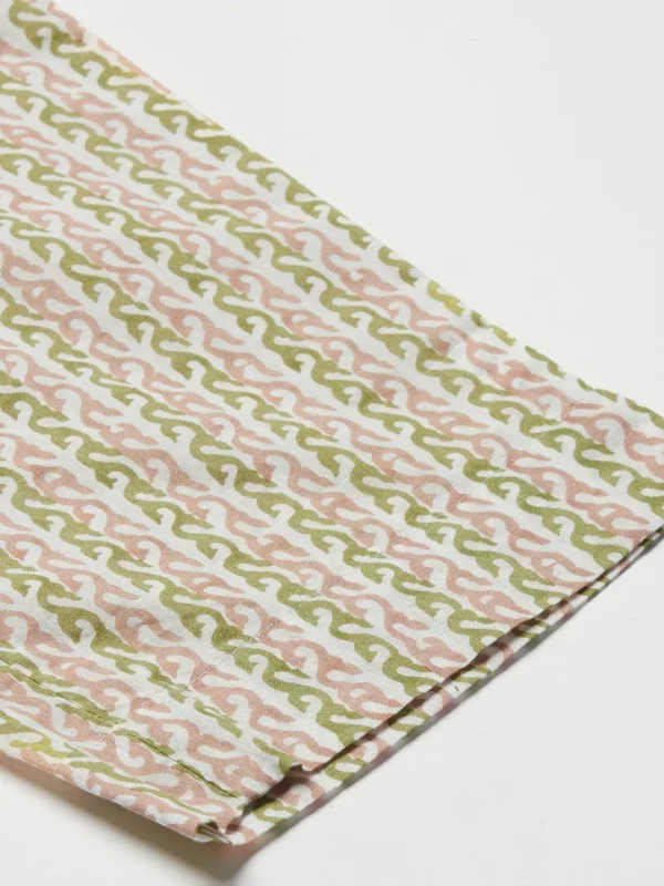 Divena Pastel green Floral Printed Cotton kurta Pant Set - Image 9