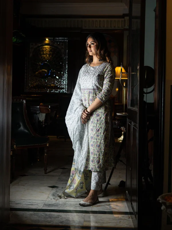 Divena Yellow Floral Printed Cotton Kurta pant set with Dupatta - Image 3