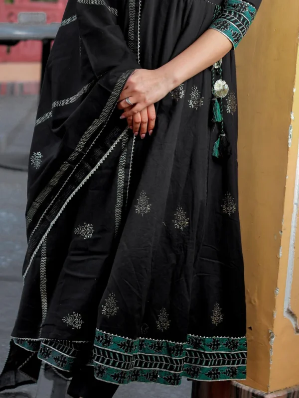 Divena Black Cotton Anarkali Kurta Pant Set with Dupatta - Image 3