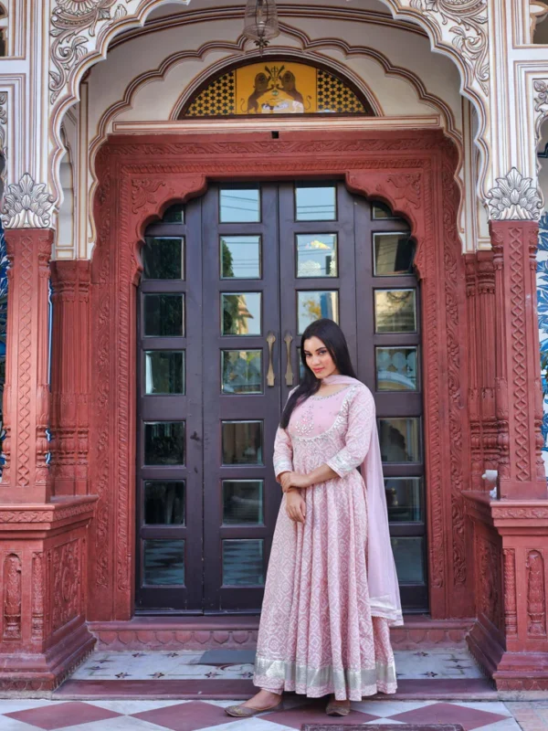 Divena Light Pink Cotton Anarkali Kurta Pant set with Net Dupatta - Image 4