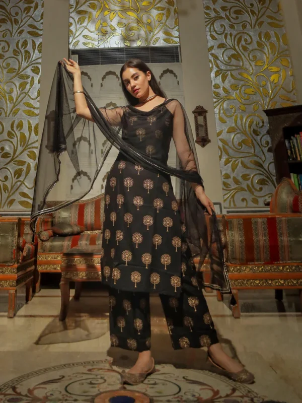 Divena Black shoulder strip Kurta Palazoo set with net Dupatta - Image 3