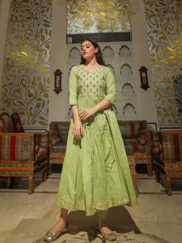 Divena Green Cotton Kurta Pant Set - Image 4