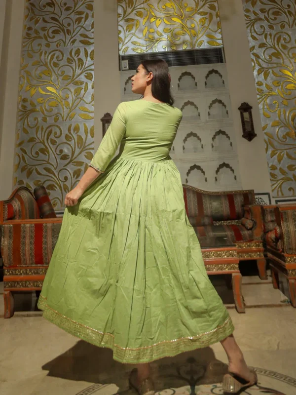 Divena Green Cotton Kurta Pant Set - Image 5