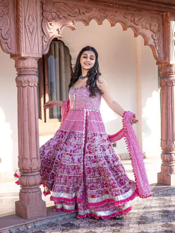 Divena Pink Cotton Sleeves less Anarkali Sharara set with Dupatta - Image 4