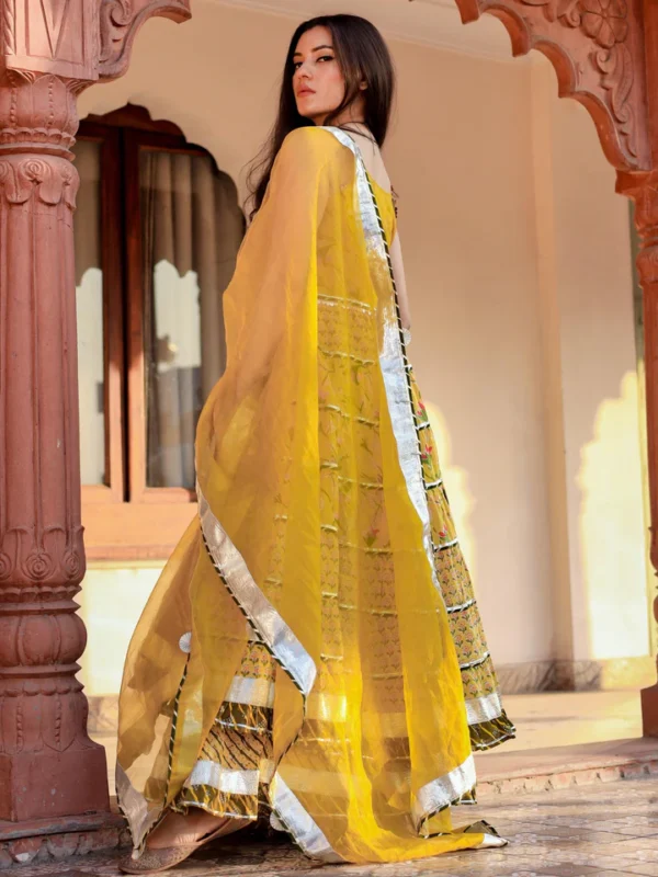 Divena Yellow Cotton Sleeves less anarkali Skirt Set With Dupatta - Image 5
