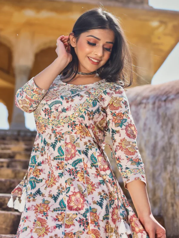 Divena Off white Cotton Anarkali Kurta Pant Set - Image 6