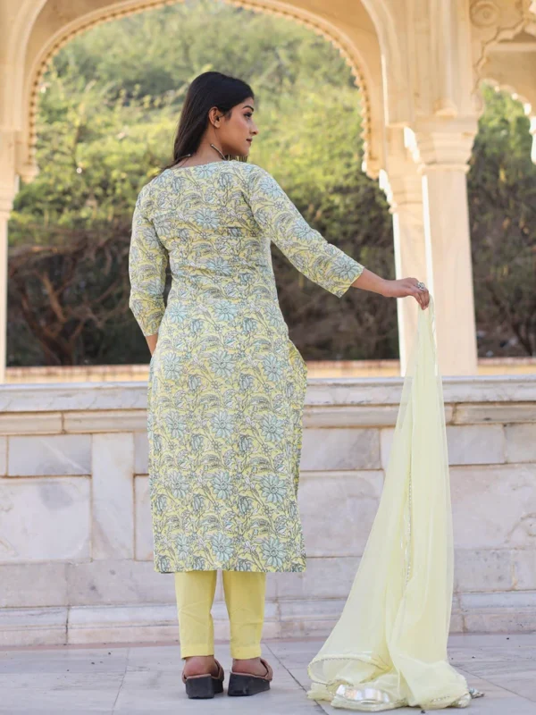 Divena yellow Cotton Straight Kurta pant set with dupatta - Image 4