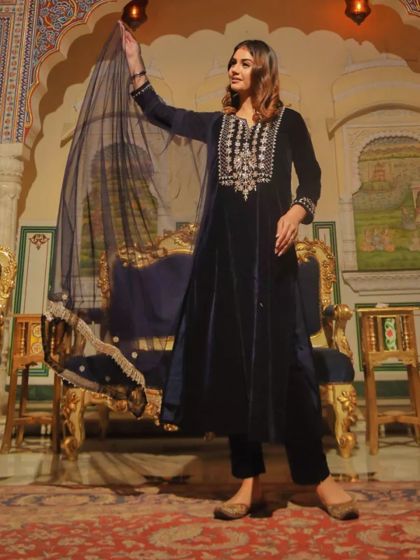 Divena Royal Navy Blue Velvet Zardozi work Embroidered Kurta Pant With Net Dupatta set - Image 2