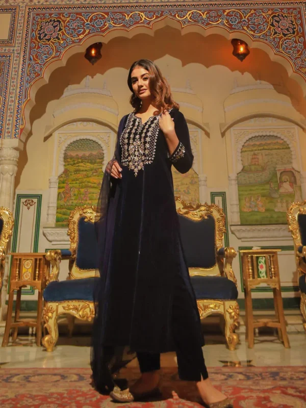 Divena Royal Navy Blue Velvet Zardozi work Embroidered Kurta Pant With Net Dupatta set - Image 4