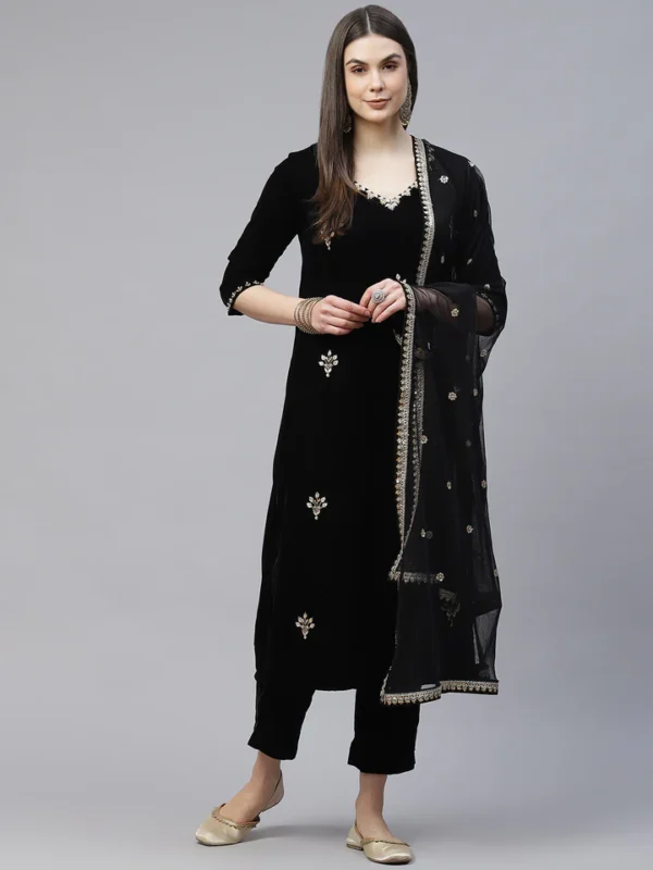 Divena Black Velvet hand work Kurta pant With Net Dupatta set - Image 3