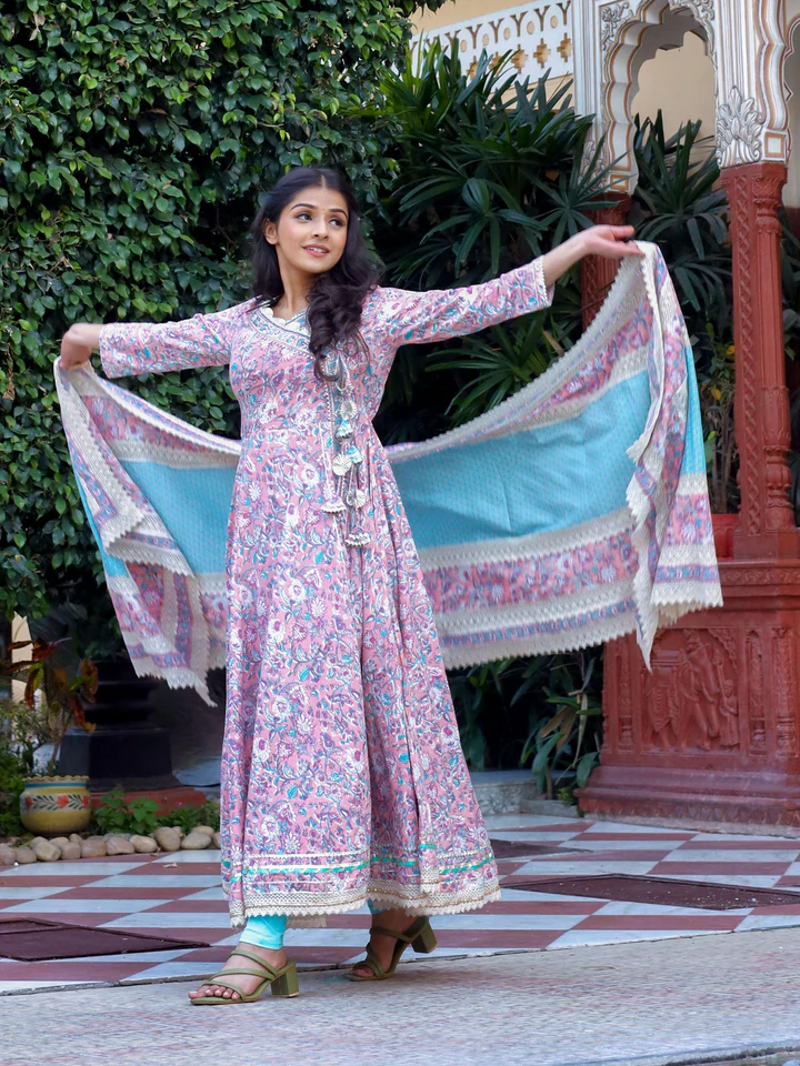 DK0692.6_720x Divena Pink Cotton Floral printed Anarkali kurta Pant set With Dupatta - Image 1