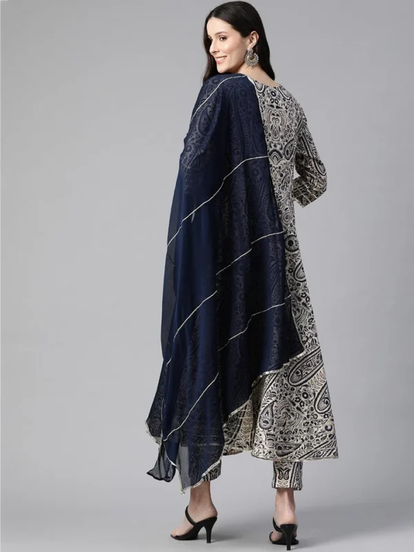 Divena Beige Cotton Straight Kurta pant set with Dupatta - Image 4