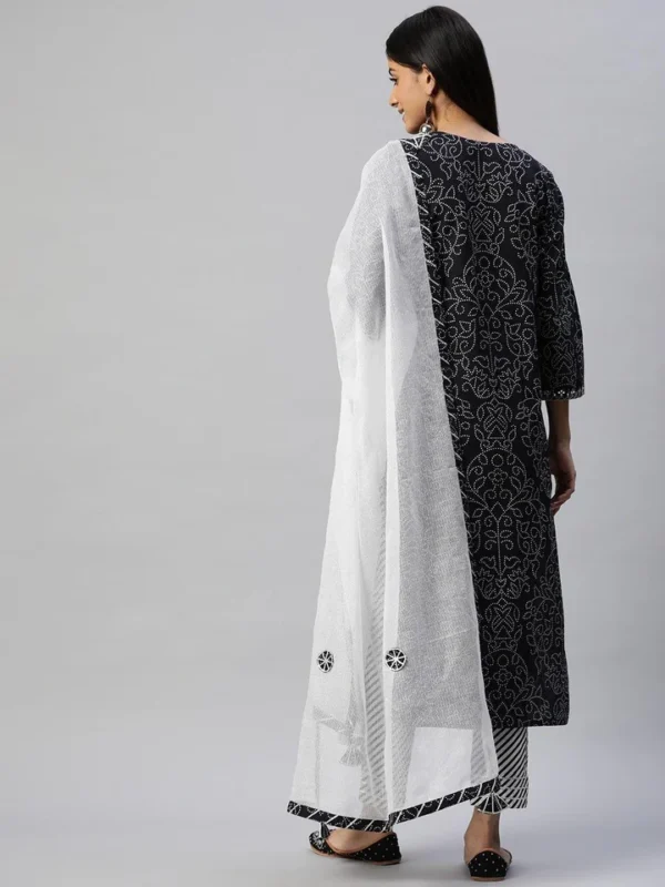 Divena Black and White Cotton Kurta Pant Set With Dupatta - Image 4