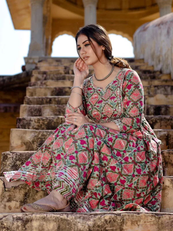 Divena Green Floral Printed Anarkali Kurta Pant Sets - Image 2