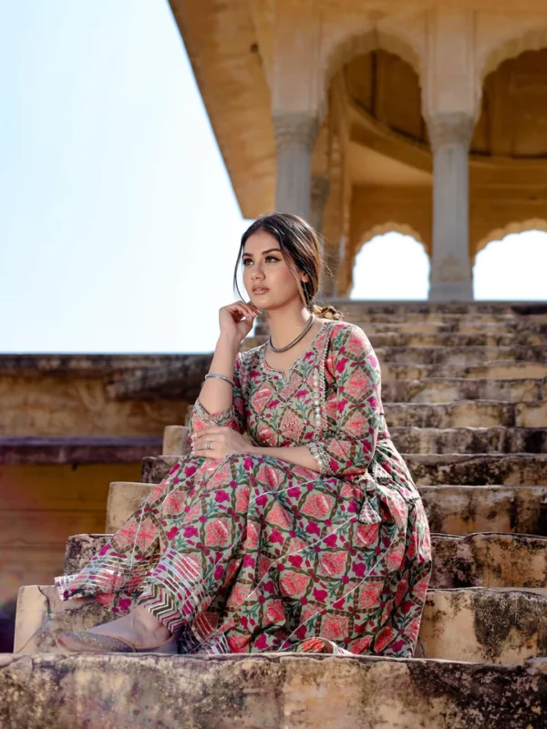 Divena Green Floral Printed Anarkali Kurta Pant Sets - Image 3