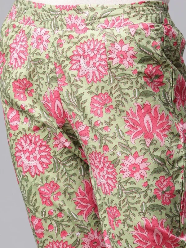 Divena Green Floral Printed Anarkali Kurta Pant Set with Dupatta - Image 6