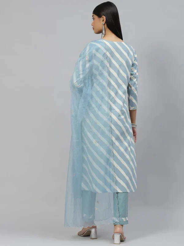Divena Sky Blue Leheriya Cotton Kurta Pant set With Organza Dupatta - Image 4