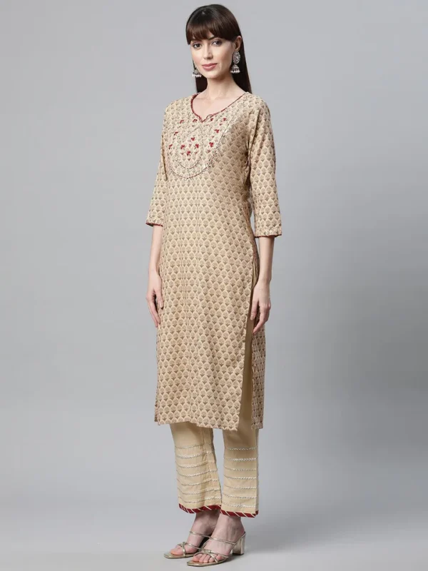 Divena Beige Color Cotton Straight Kurta Pant Set with Dupatta - Image 3