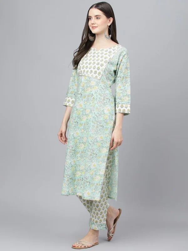 Divena Mint Green Floral Printed Kurta Pant set With Dupatta - Image 3