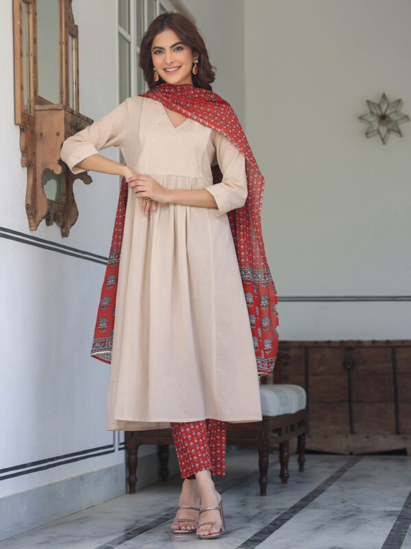 Beige Pure Cotton Floral Printed A-line Kurta Set - Image 3