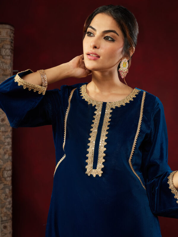 Janasya Women's Teal Blue Velvet Embellished Straight Co-ord Set - Image 5