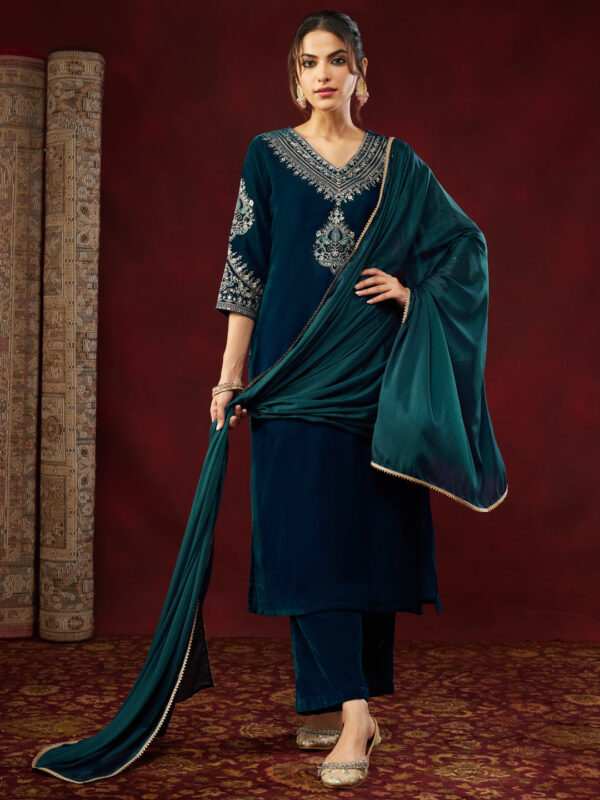 Janasya Women's Teal Blue Velvet Zari Embroidered Straight Kurta Set - Image 3