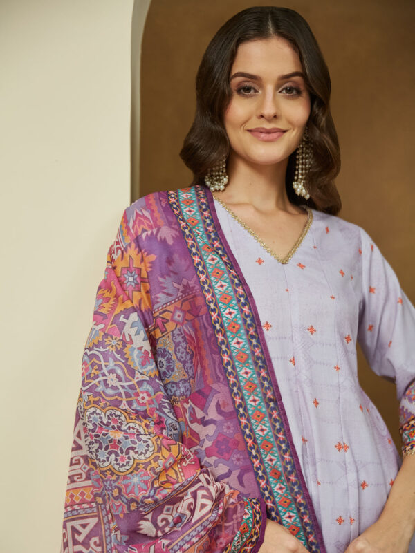 Janasya Women's Lavender Cotton Blend Ethnic Motifs Printed Anarkali Kurta Set - Image 6