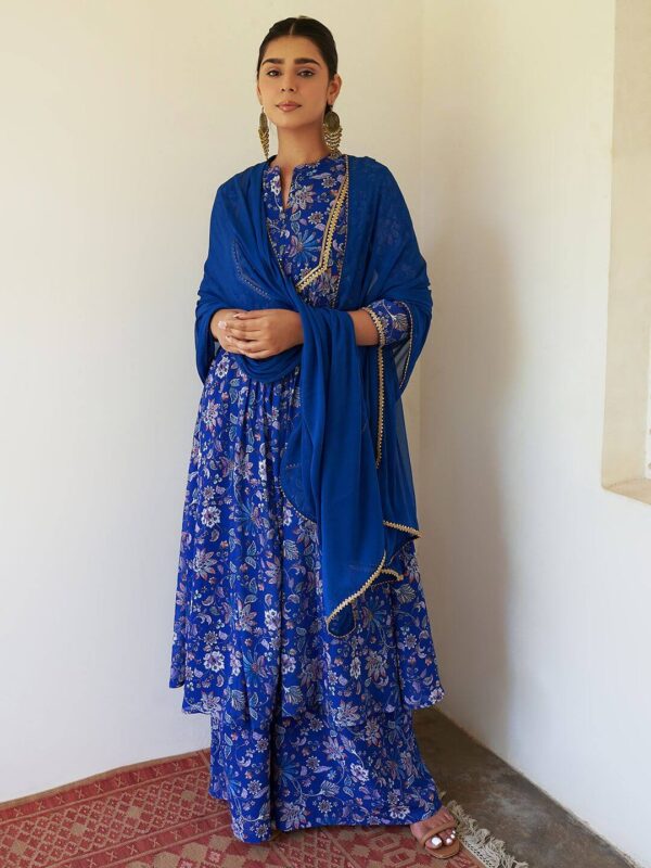 Blue Georgette Floral Kurta Palazzo Se - Image 3